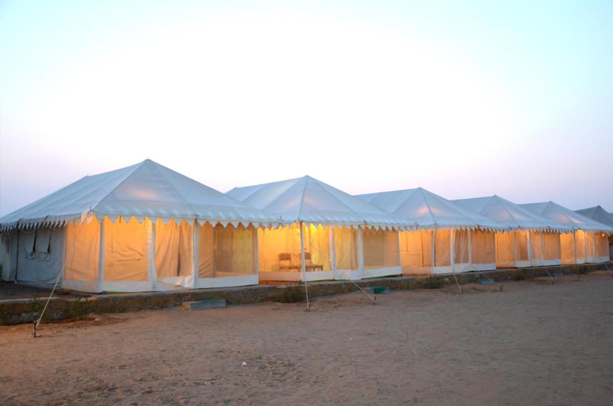 Kai Kabila Desert Camp Sām Exterior foto